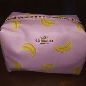 NWT Coach mini 👛